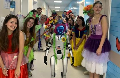 Inovale participa de ação social de Dia das Crianças no HUST com o Projeto Gira e curso de Medicina da Unoesc